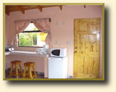 Papaya Room